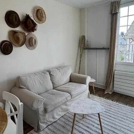 Charmant 2 Pieces En Centre-ville De - 30m² Pour 2 Pers., Animaux Acceptes - Fr-1-487-348 *
